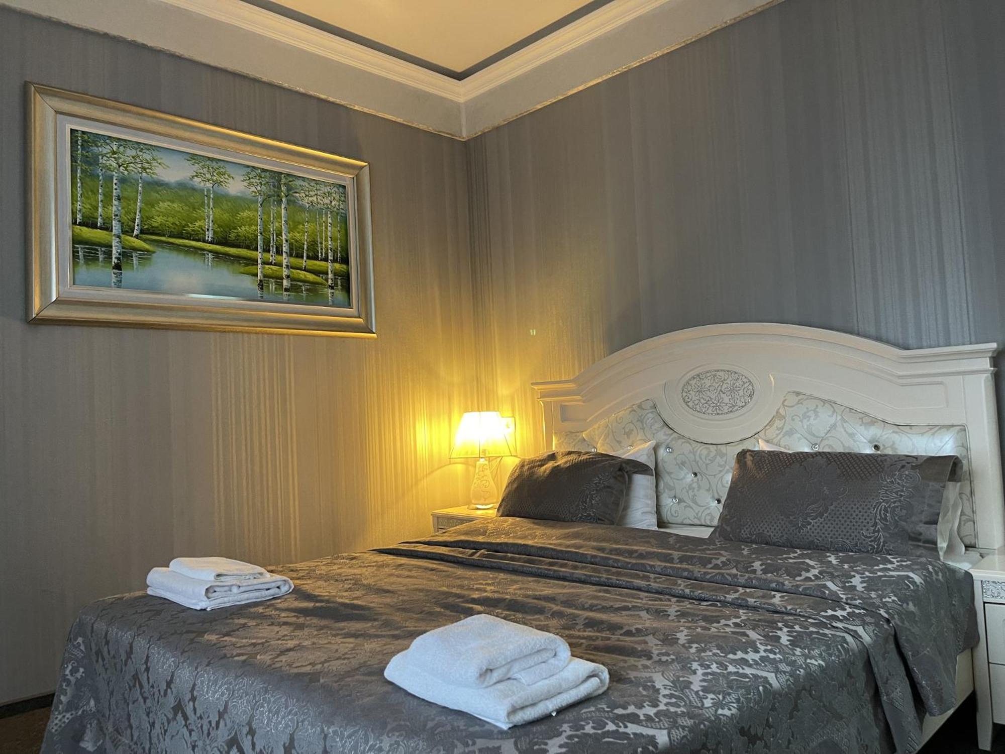 Київські Ночі Hotel Exterior photo